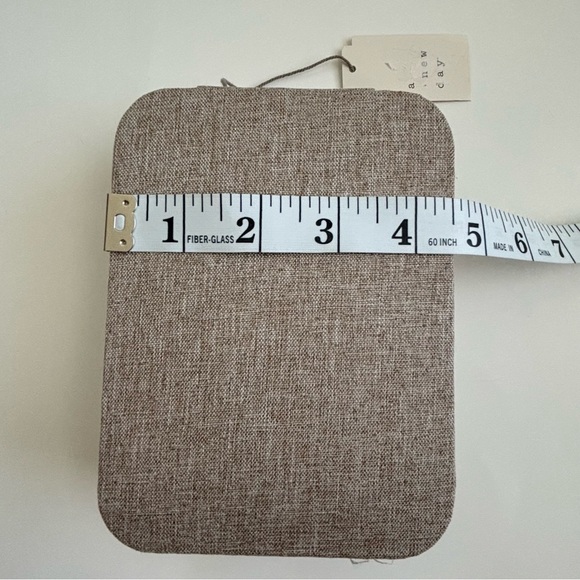 A New Day Brown Travel Jewelry Organizer Storage Case NWT - Picture 7 of 9